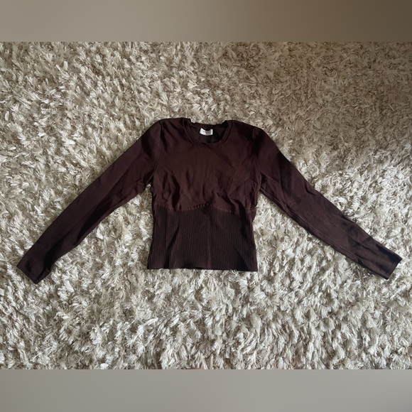 Babaton Sculpt Knit Empire Long Sleeve Shirt in Mocha - Picture 2 of 4